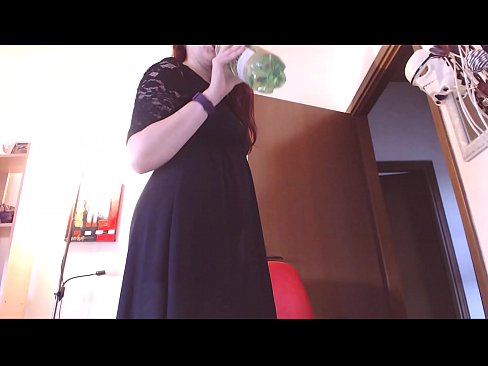 ❤️ Ein unterwürfiger Sklave, der schmutzige und üppige Höschen liebt, wird gezwungen zu masturbieren, nachdem er dieses Video gesehen hat! Porno bei de.hentaisea-com.ru ️❤
